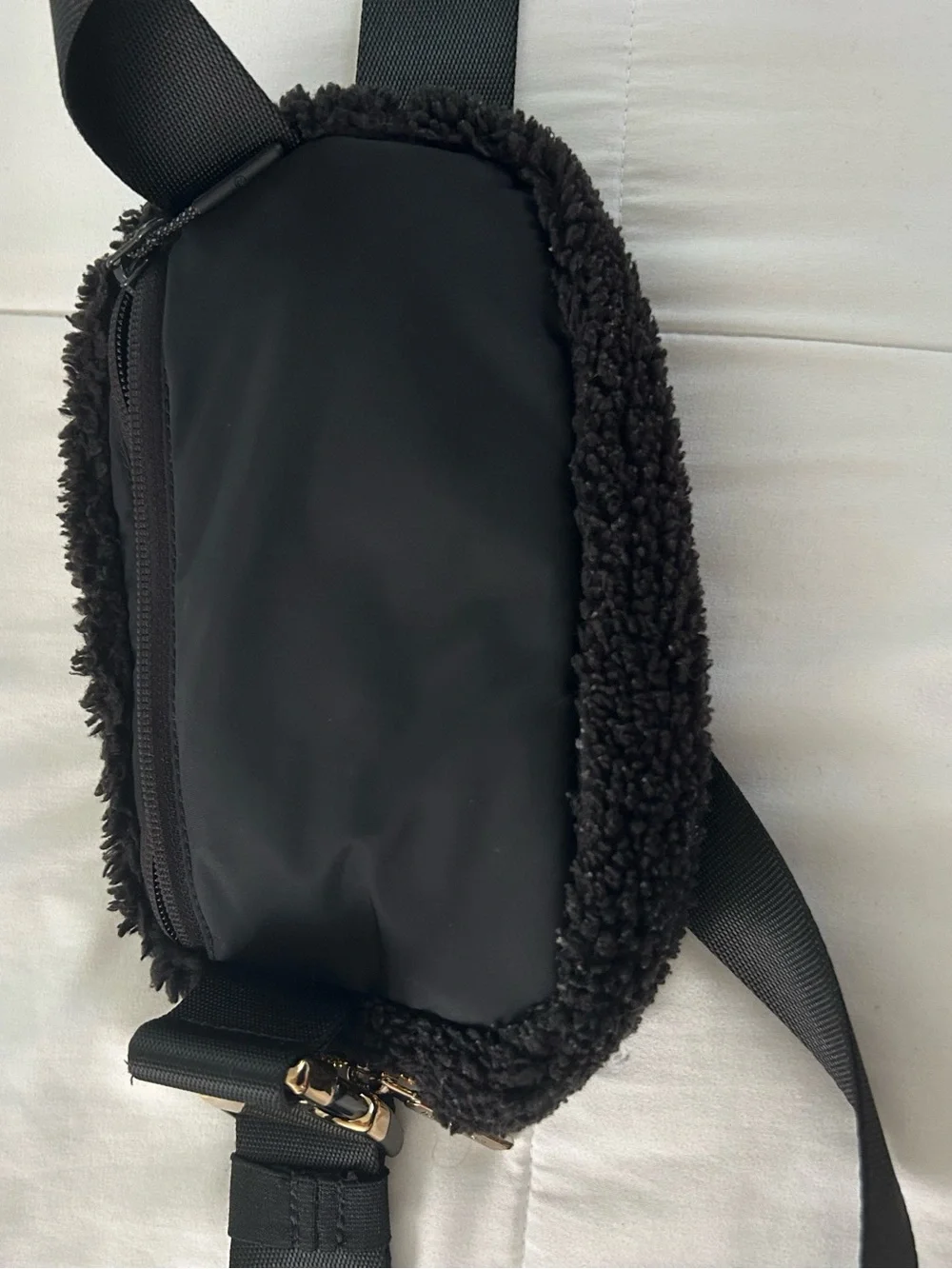 lululemon athletica Black Sherpa Belt Bag